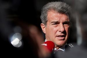 拉波尔塔竞选团队成员：球员自发支持拉波尔塔，因为巴萨运转良好