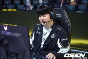 韩媒：Canyon表示比起版本变化，更警惕JDG的坚韧性 FST目标冠军