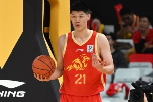 最稳一环！胡金秋16中9拿下21分7板3助 正负值+17