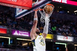 难求一胜！步行者全队8人得分上双 祖巴茨18分最高