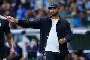 拜仁队史第3次欧冠淘汰赛净胜球8+，此前两次是对阵葡体、阿森纳