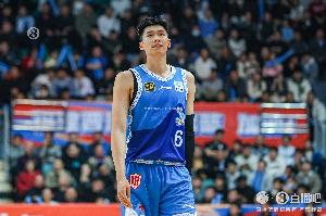 解说：北京让皮特森爆砍38分让邹阳末节12分 球队状态得好好调整