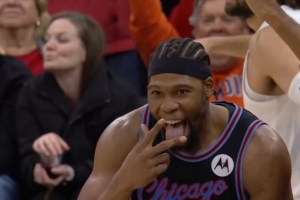 打回悬念！亚布塞莱空位三分把握住 公牛追到仅差4分！