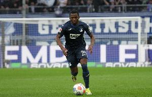 记者：拜仁、阿森纳、曼联有意霍村边锋图雷，球员标价5500万欧