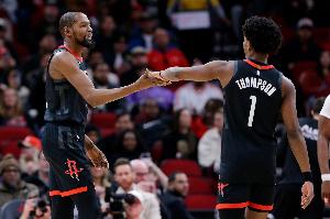 阿门：杜兰特几乎每场都在破纪录 这样赢球比领先20分更有趣些