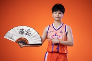 新疆女篮的张莉彬击败一众对手 获得WCBA全明星技巧大赛的冠军