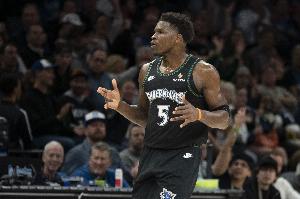 媒体人：森林狼没爱德华兹赢球靠团队&又想起防守了 道苏姆高级货