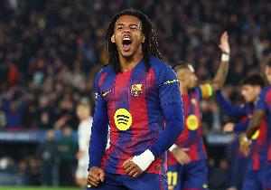 涉孔德转会！每体：法院驳回经纪人对巴萨提出的300万欧索赔