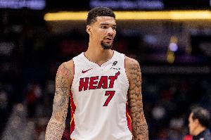 斯波：韦尔应意识到最近比赛强度提升了一个档次 他在稳步进步