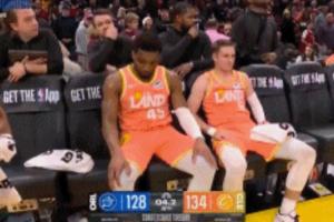 录播实锤了？骑士VS魔术比赛进行至最后0.8秒 突然迷之回放？