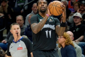 里德：不管是球员还是个人我都在继续成长 努力保持心态平稳