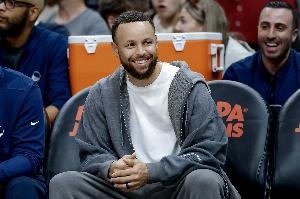 科尔废话：当库里健康的时候就会出战 就是这么简单