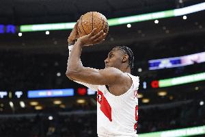 状态不理想！巴雷特半场11中4&三分3中0拿9分 正负值-18