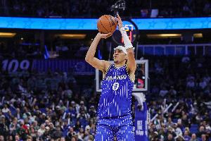 魔术主帅：布莱克和艾萨克目前只能做无对抗训练 做简单投篮练习