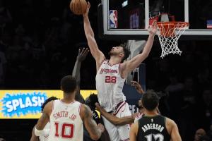 火&狼裁判报告：4漏判+2错判——两队各获利三次！KD就不该两罚！