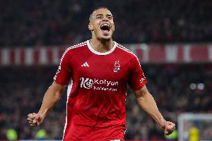 身价5000万！英媒：利物浦有意23岁森林中卫穆里略，愿出8000万欧