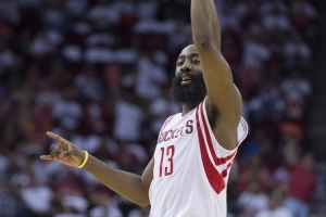 60+三双！帕金斯：别再说东契奇的表现前所未有 火箭登就曾做到过