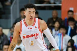 内外开花！贺希宁12中8拿到22分4板5助 三分5中4