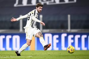 米体：意大利中场波塔诺瓦因性侵被判6年监禁，曾效力尤文热那亚