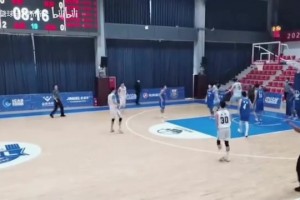 降维打击！16岁的杨瀚森在U17比赛中是怎么打球的？