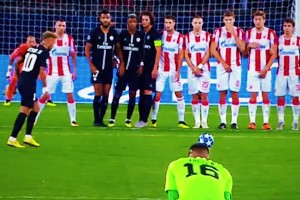 太猛了！近距离感受一下巅峰内马尔的任意球有多强！