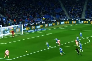 左右开弓毫无障碍！登贝莱巴萨时期十佳球！