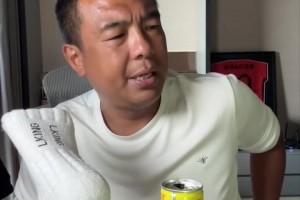 徐亮:现在中超球员比我当年下降了一个档次，太差了！！