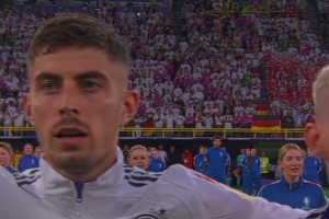 静待功成名就的那一天！欧洲杯哈弗茨的灵光一闪！