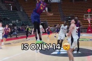 又一个天赋怪！14岁巴萨前锋Mohamed Dabone，这是文班&字母哥结合体？