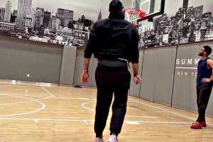 重现！投篮美如画 ！老艺术家的球风