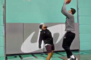 艾特你身边的节奏大师来看东契奇节奏密码吧