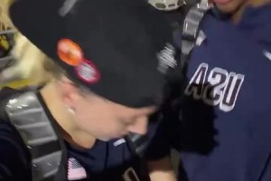 颜值高佩奇与国家队队友里斯合拍视频~