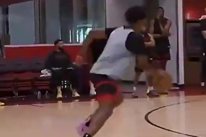 火箭外线的未来！阿门·汤普森这个爆发力也太恐怖了！