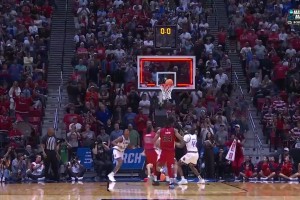 状元大热彼得森回家圣约翰大学压哨绝杀！堪萨斯无缘16强！