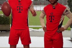 先别笑别人！凯恩和格纳布里的橄榄球颠球挑战！