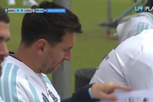 引发全场大笑！姆巴佩调侃卡塞米罗戏称其听不懂英语